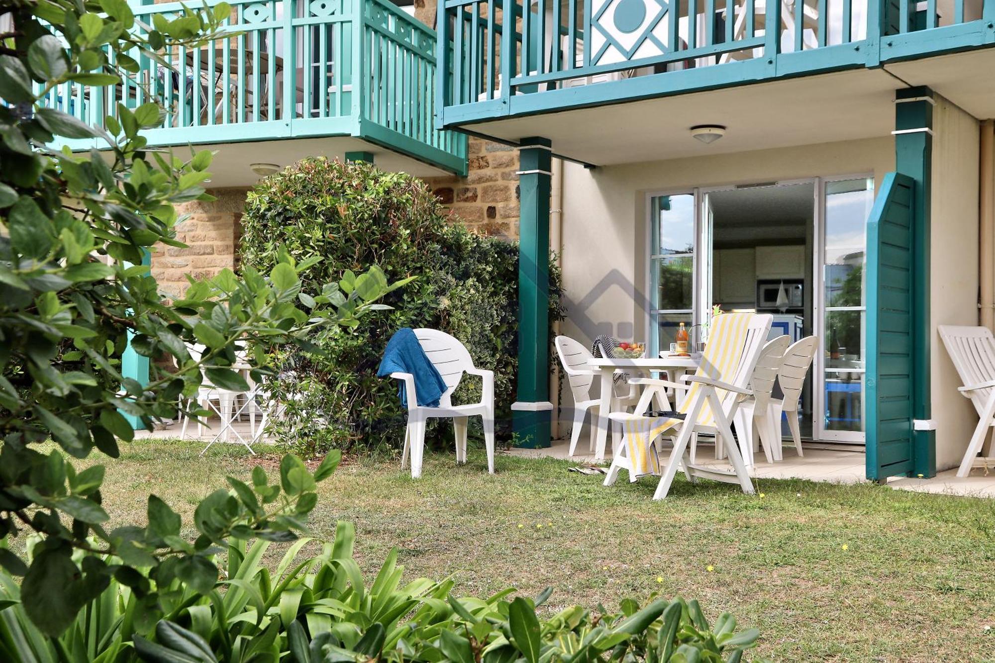 Localise - A06 - Entierement De Plain-Pied Avec Petite Vue Mer - Donnant Sur La Piscine Et Le Jardin - Wifi Inclus - Draps Inclus - Ле-Гильвинек Экстерьер фото
